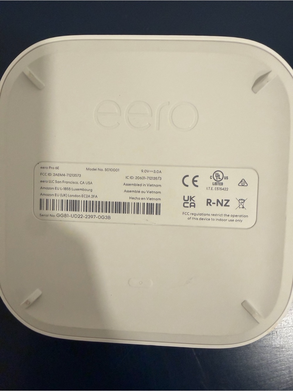eero pro 6E Wi-Fi Router - Compact Mesh Node - Picture 2 of 2
